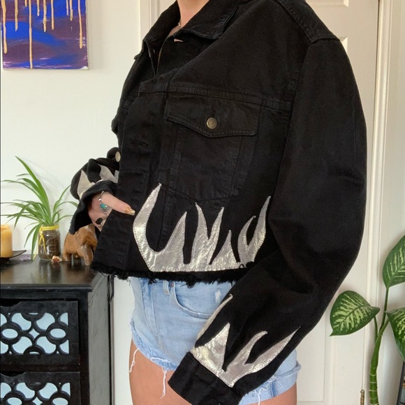 Custom jacket - Picture 3 of 6